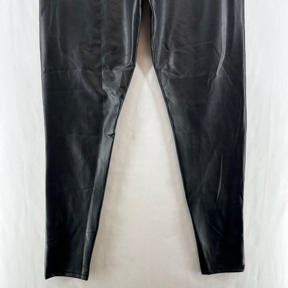 A New Day Faux Leather Leggings Women M Elastic Waistband Pull On HighRise Black - Picture 6 of 12